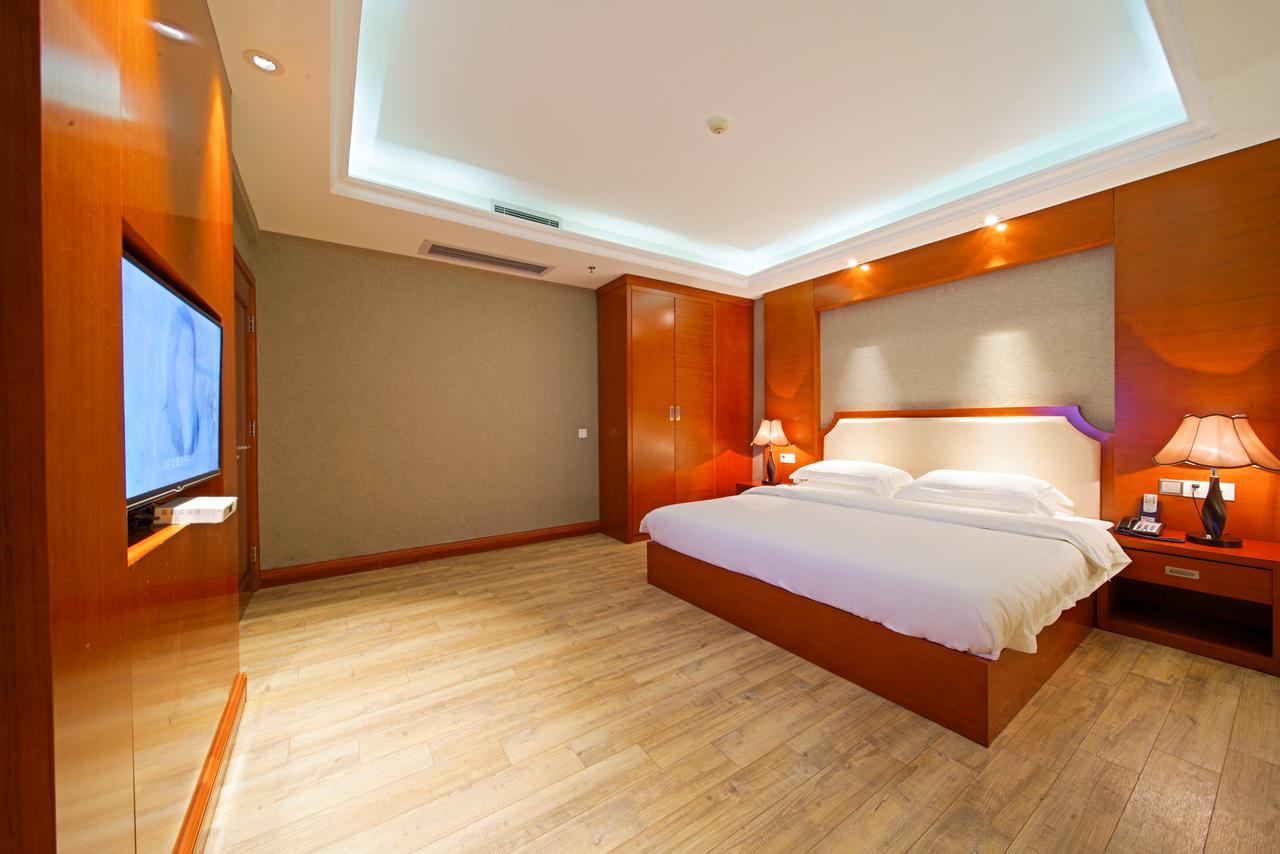 Borrman Hotel Guangzhou Tangxia Branch Екстер'єр фото